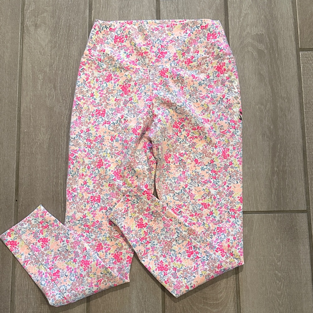 NWOT! Victoria’s Secret Pink Leggings
